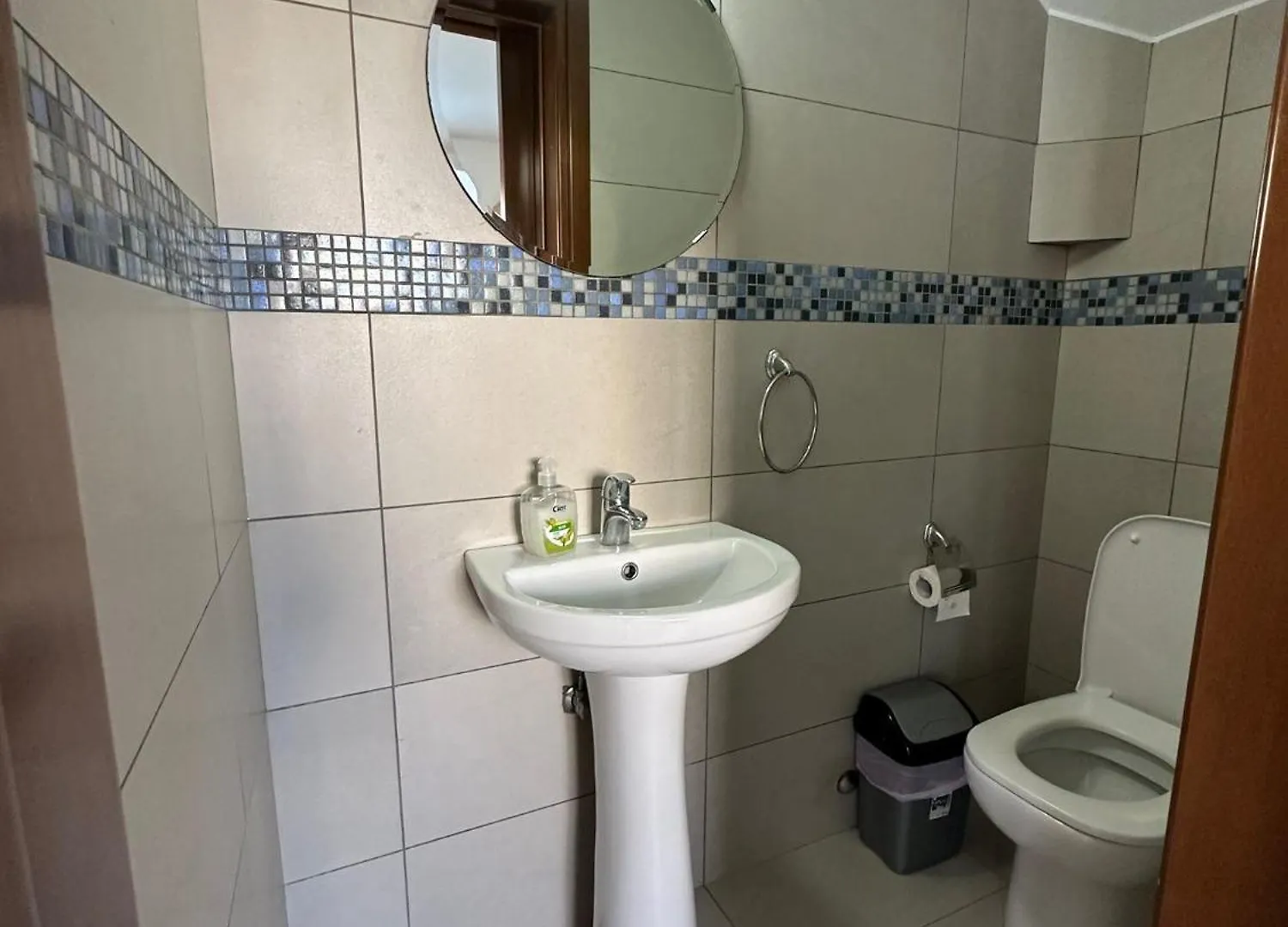 Вилла Haus 2 Schlafzimmer Und Pool Перволия