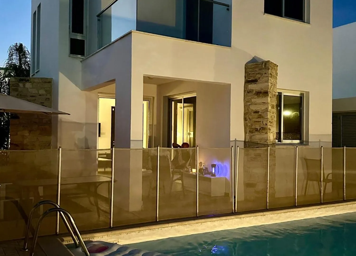 Haus 2 Schlafzimmer Und Pool Перволия Кипр