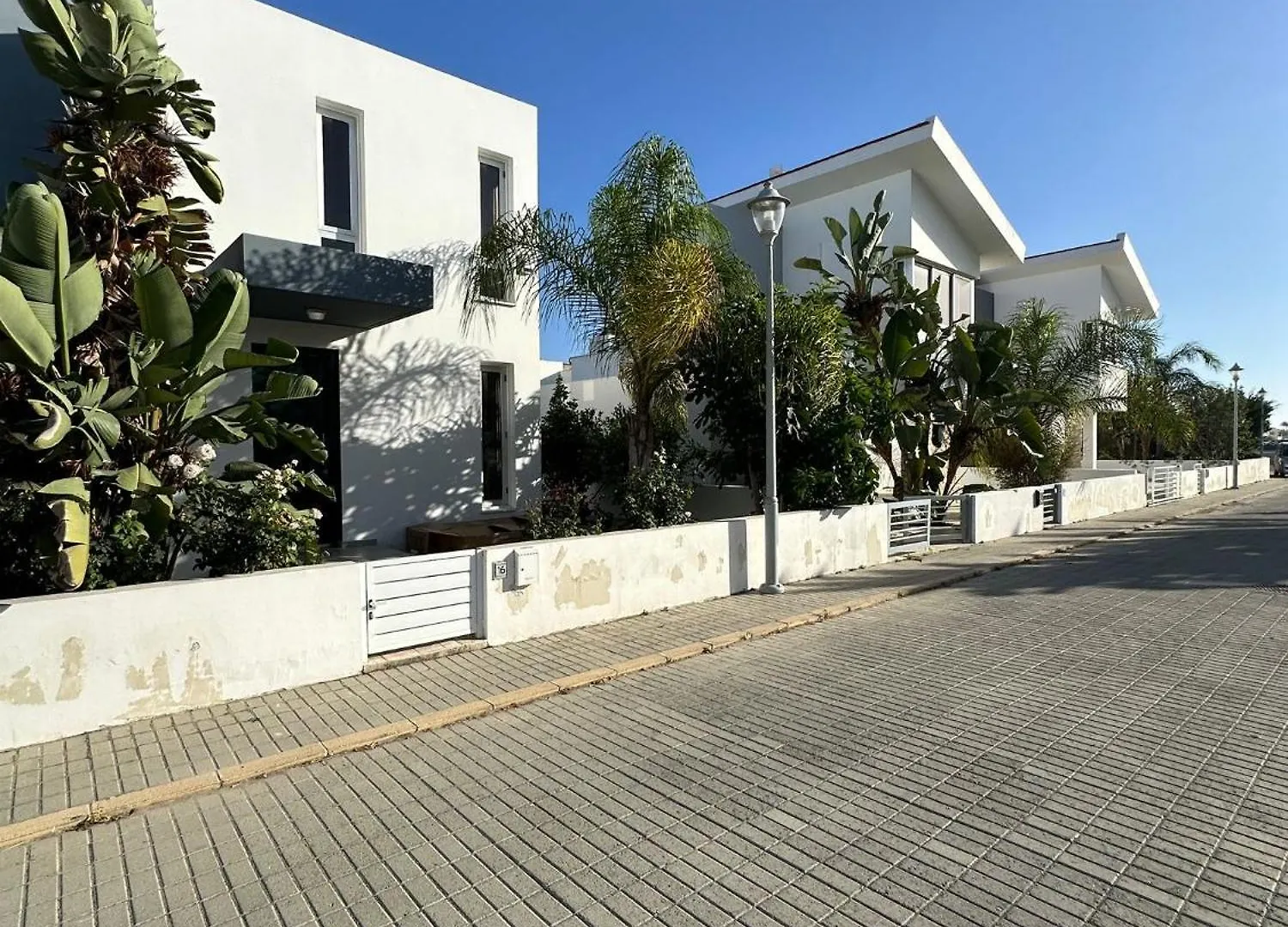 Haus 2 Schlafzimmer Und Pool Перволия Вилла